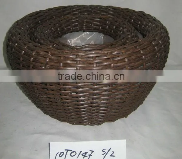 ball shape pe rattan woven planter with pvc linner