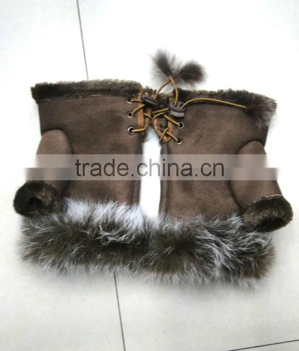 chic glove leather