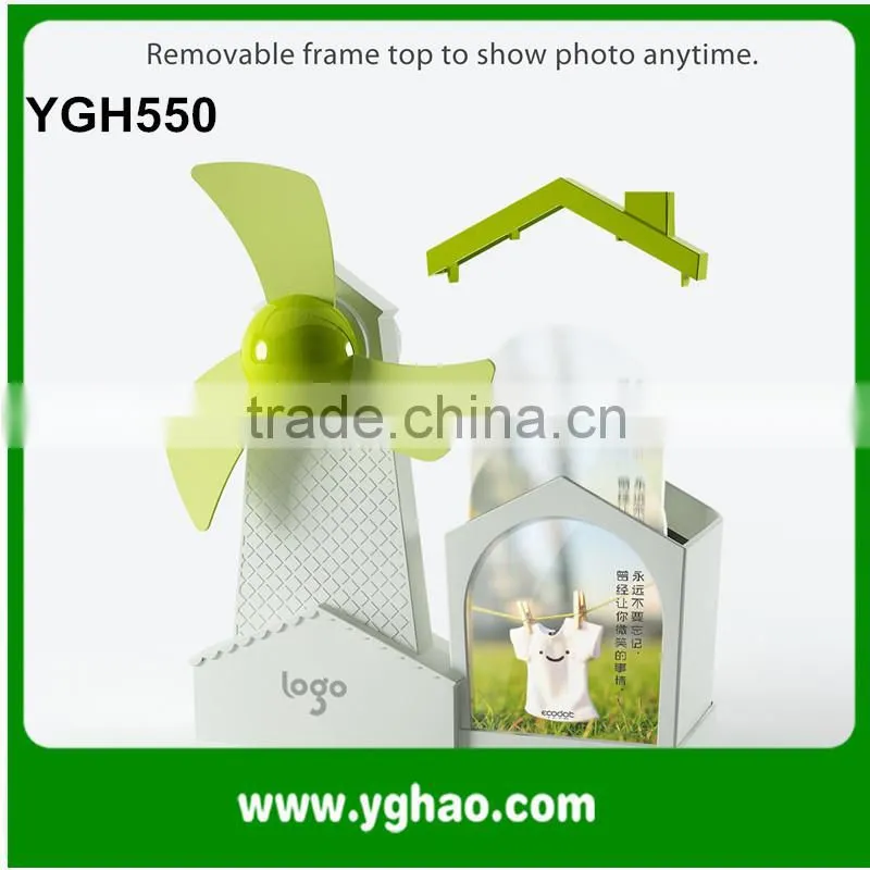 2016 Windmill shape Popular Desk Promotion Gift Mini USB Fan
