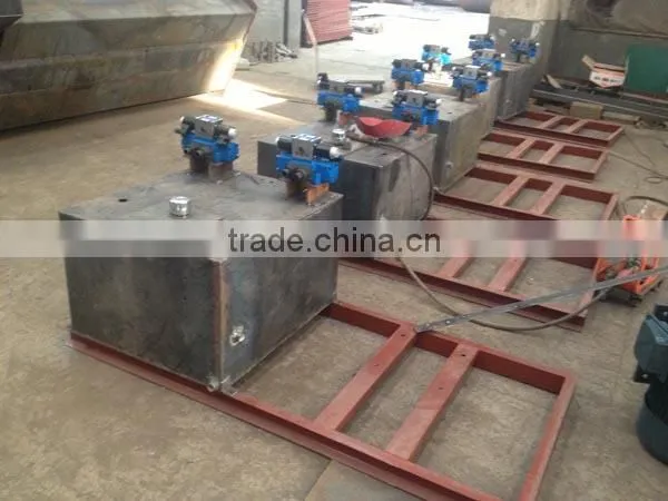 Easy and convenient straw weeds grinder