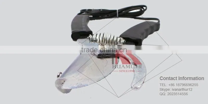 cattle tail cutter with 220V 150W in black 230*60 mm