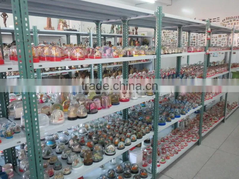 2015 cheapest christmas plastic water globe