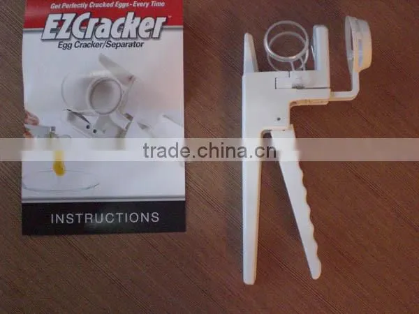 Kitchen Gadget Egg White Separator Egg Cracker