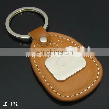 custom made leather keychains,leather key holder,leather keychain with metal logo