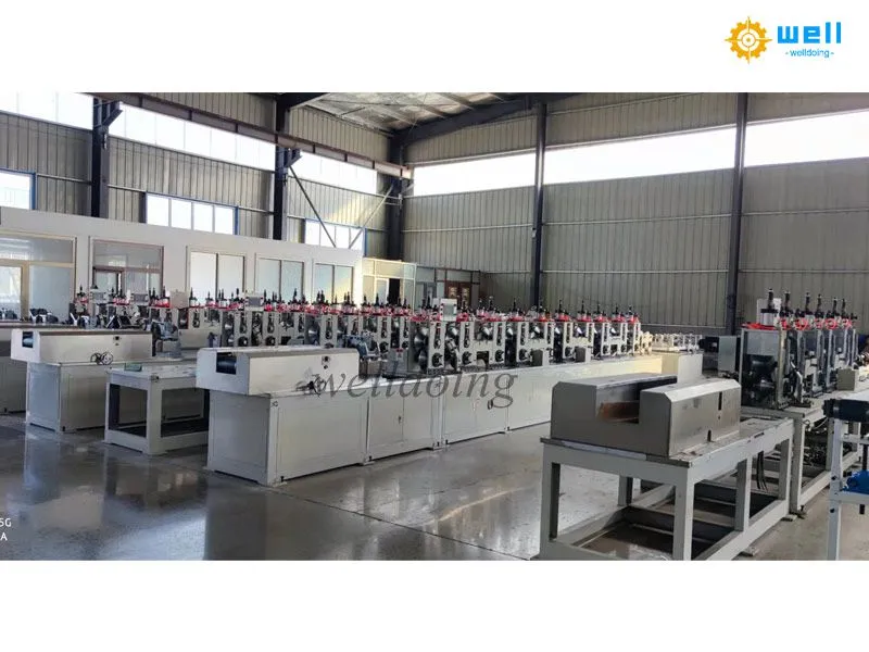 paper v corner board making machine