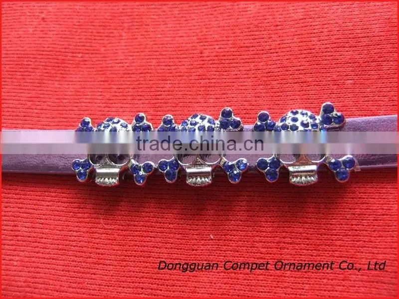 Compet wholesale 10mm rhinestone slide charm skulls