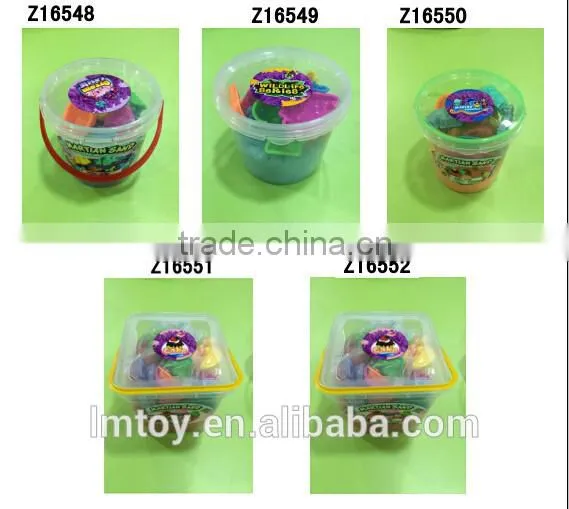 Kid play dynamic sand ,many colorful Martian moving sand in Bucket packing