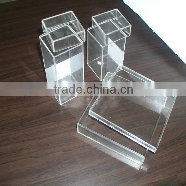 2014 hot figure acrylic display case wholesale and Manufacturer