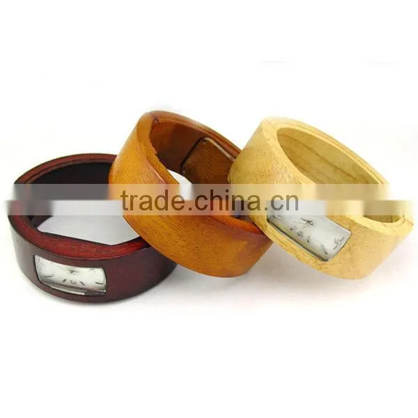 Promotion custom Plastic watch with cheap price
