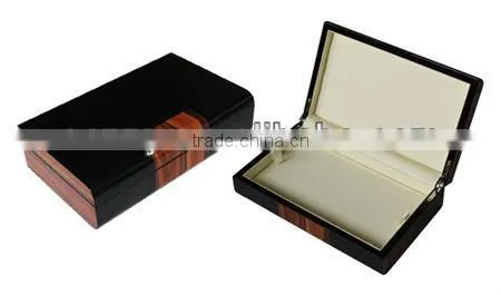Custom high quality wooden Arabic dates box