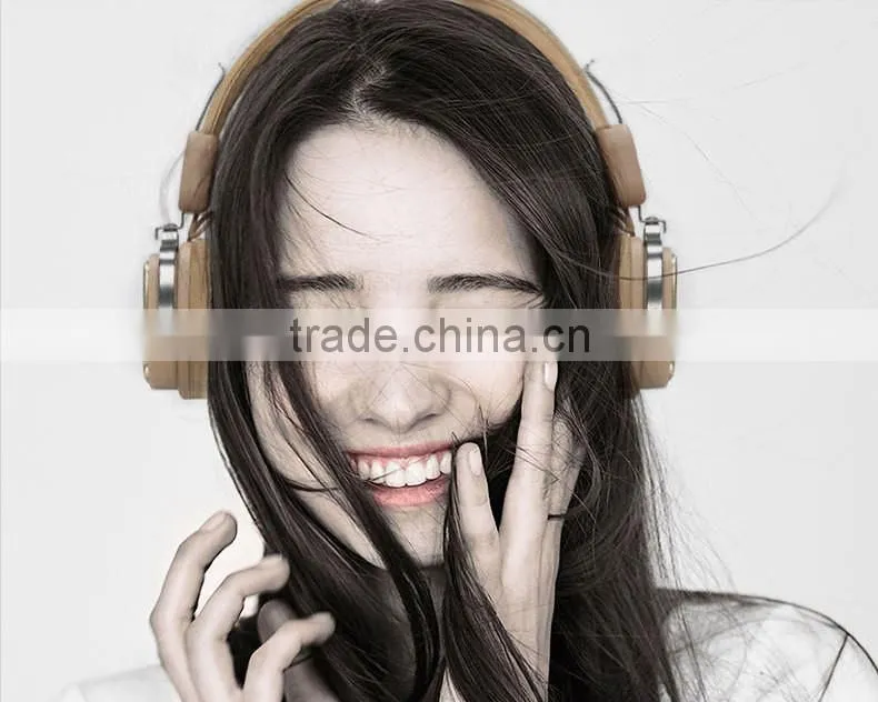 High-End Stylish Foldable Ti Alloy Earphone Stereo Bluetooth Headphone with Ergonomic Design Model HSM4