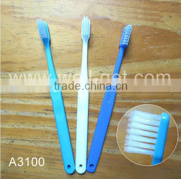 2013 New Design Soft Toothbrush/Home Toothbrush/Personal Care Product