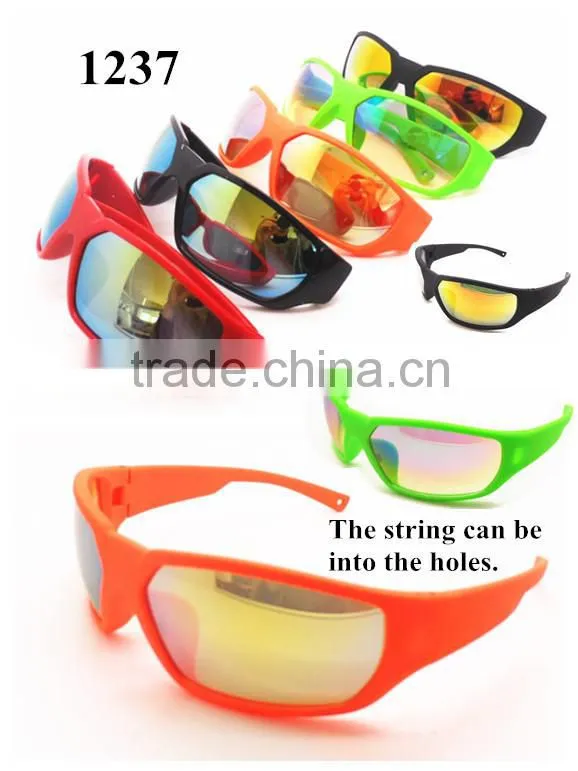 Colorful Custom Plastic Sports Sunglass/Protective Sports Eyewear For Riding