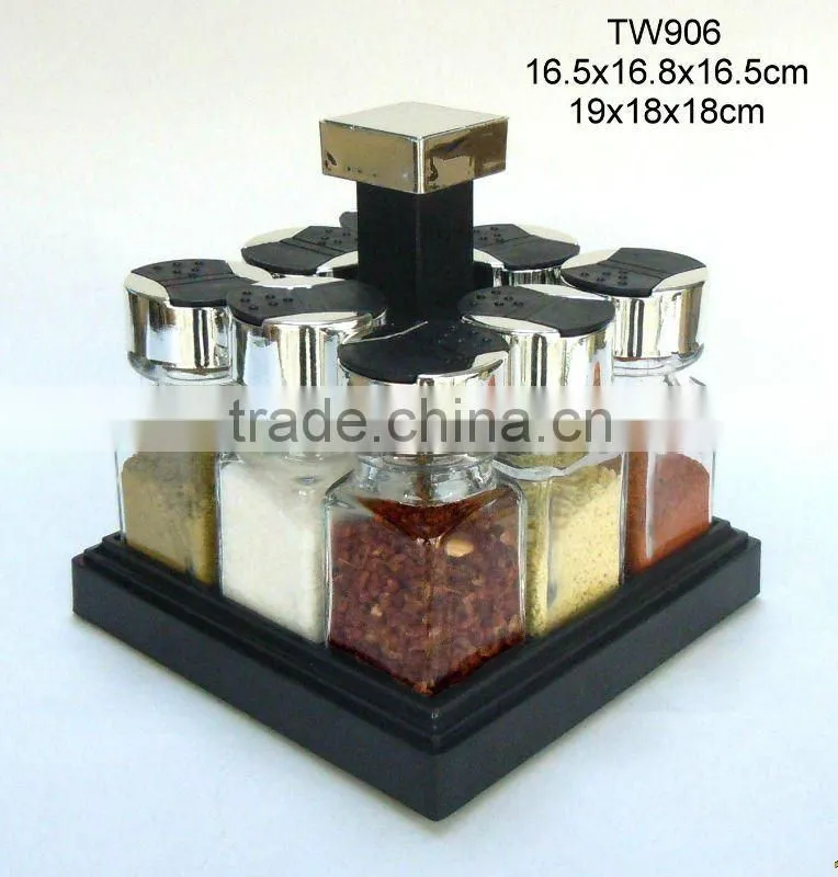 TW947T2 6pcs glass spice jar set with stainless steel casing and plastic stand