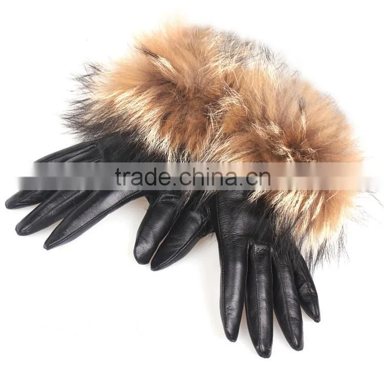 New 2016 Winter Fashion Raccoon Fur Short Design Women's Leather Gloves Thickening