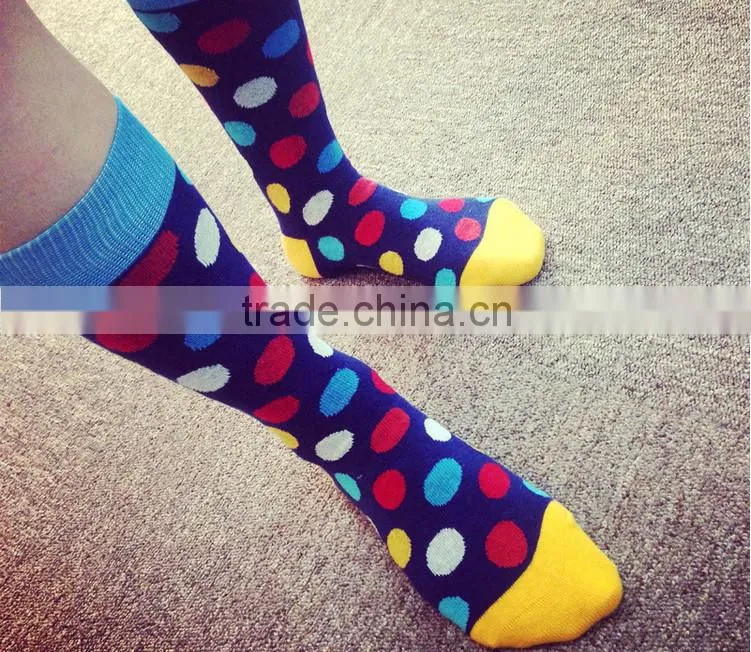 Low MOQ Brand Fashion Design Super Soft Combed Cotton Cozy Unisex Socks