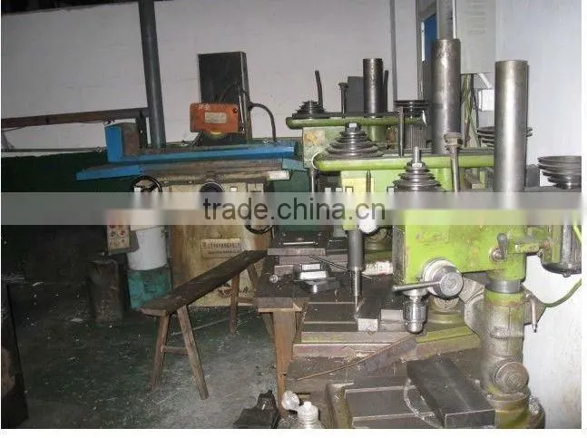 Plastic pipe fitting mould