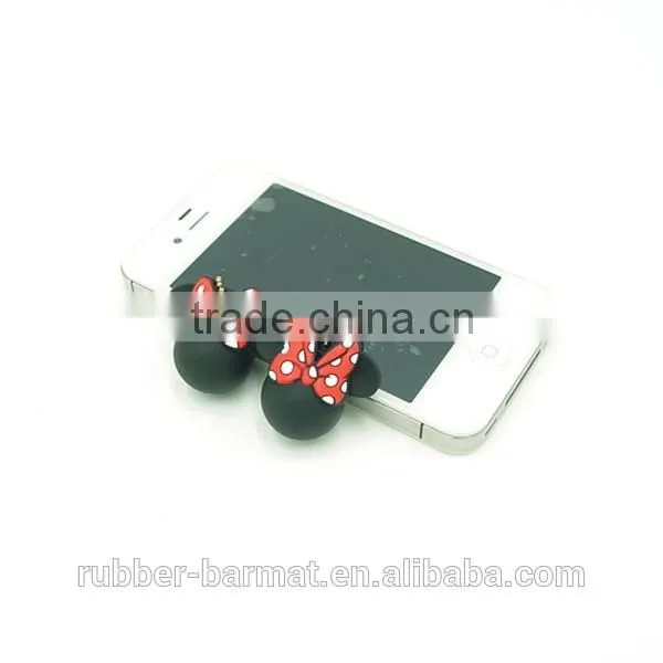 3d custom shaped soft pvc keychain with MINNIE shape
