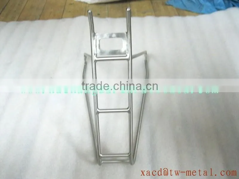Ultra light weight titanium bicycle rear panier rack with handing brush finished capacity 25kg minimalist design rear rack