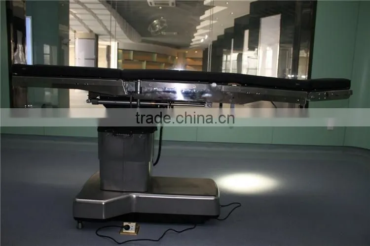 Electrical Hydraulic C-Arm X-Ray Compatible Operating Bed With Battery