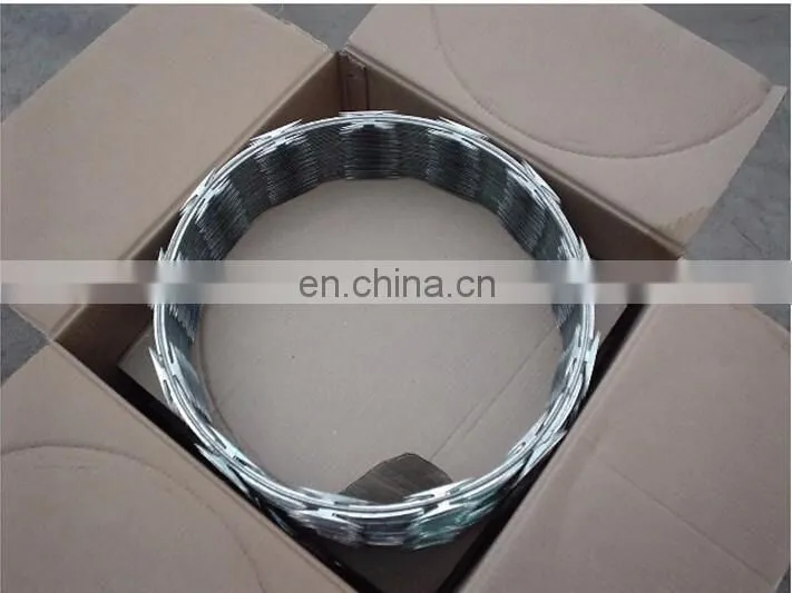 Barbed razor wire/ stainless steel razor barbed wire/ razor wire mesh