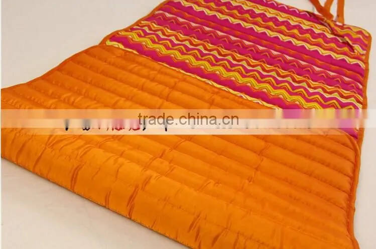 Multi-Function Waterproof Picnic Mat/Beach Mat