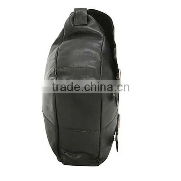 The most popular Wholesale new design mens messenger bag,leather messenger bag