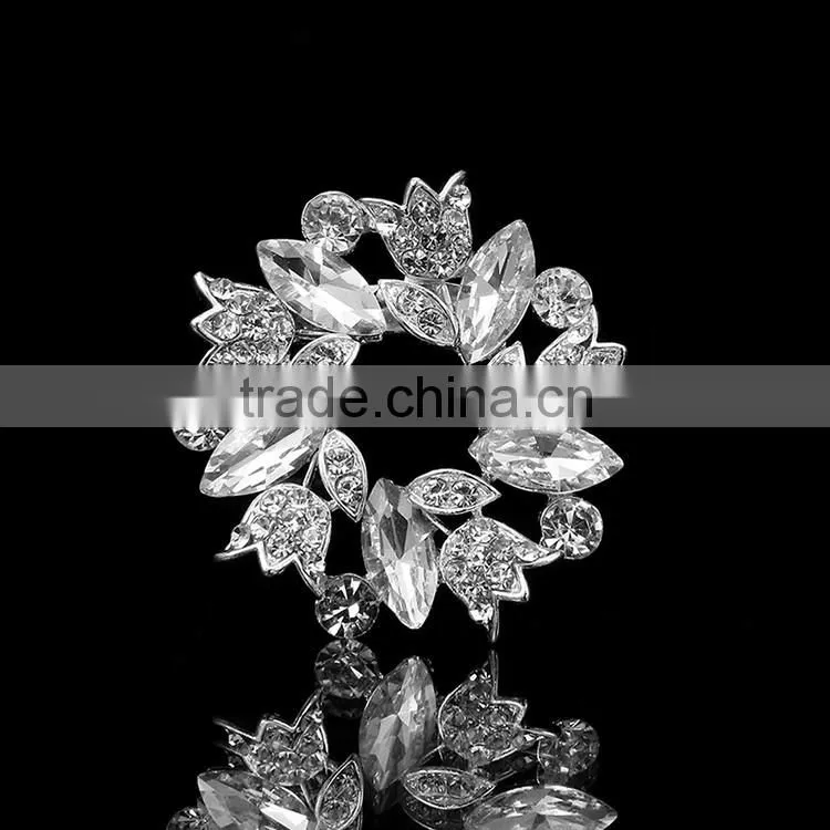 Best Price Bling bling Crystal Brooch, High Quality Zinc Alloy Brooch Pins for wedding dress