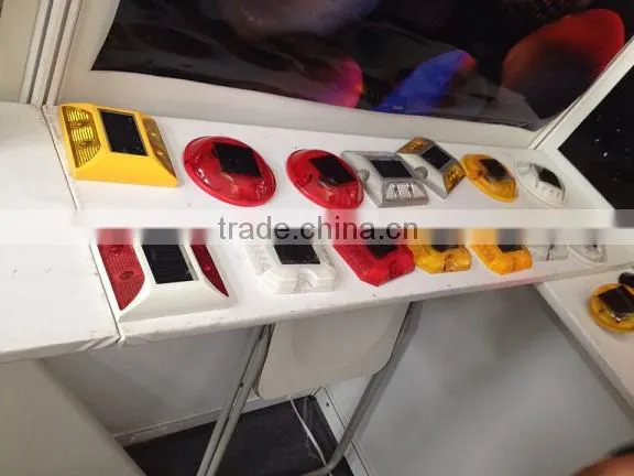 five color LED solar marker