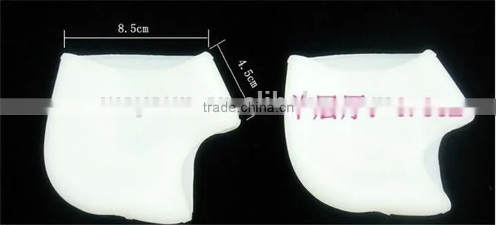 New Silicone foot care Moisturizing Gel Heel Socks Cracked Foot Skin Care Protector