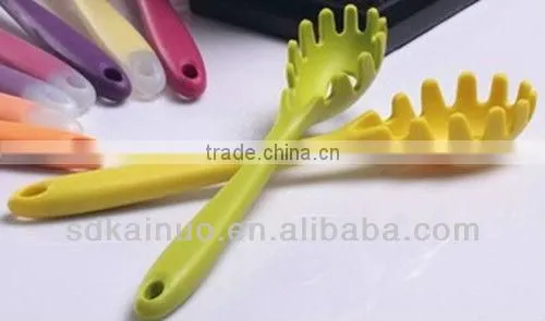 silicon wrapped plastic kitchenware product