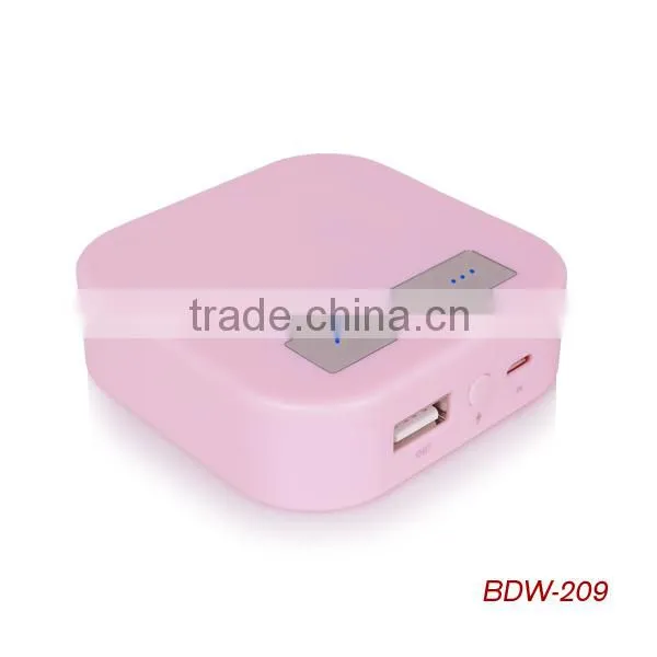 2014 latest design portable power bank 5600mAh with external battery