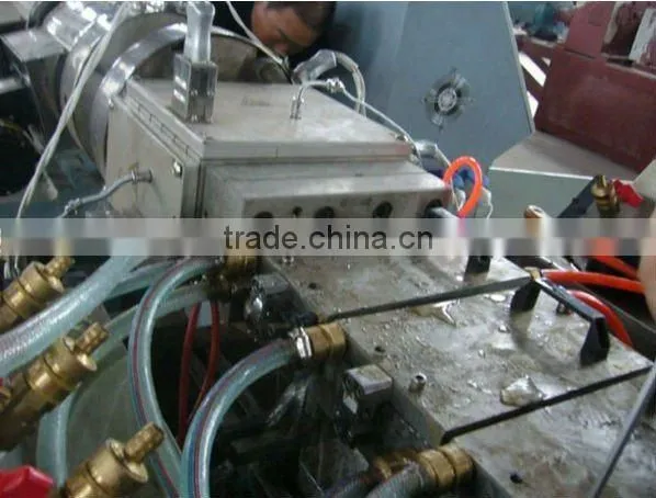 Plastic lumber machine/wooden profile production line
