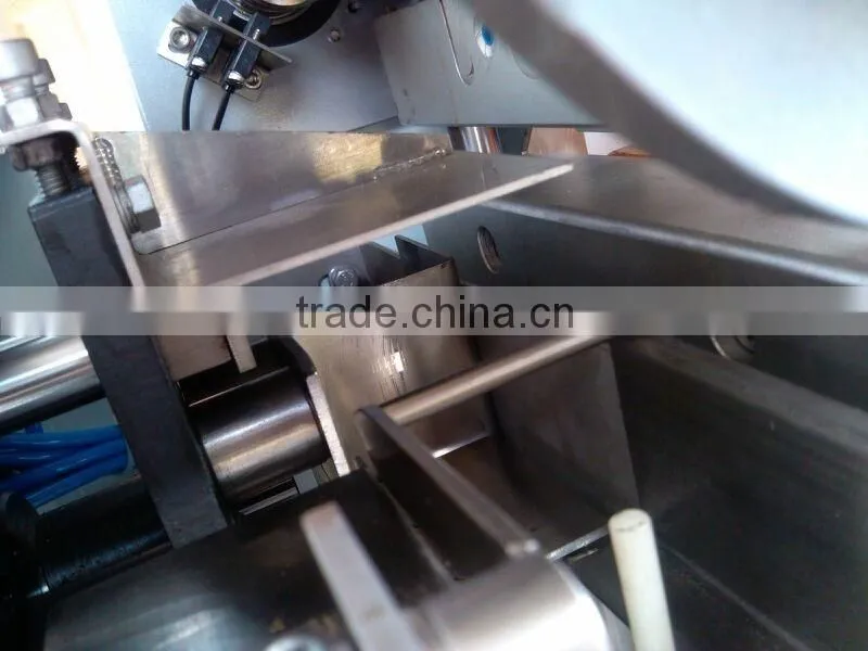 C:CDH-201 Mini Handkerchief Napkin Pocket Tissue Paper Automatic Packing Machinery