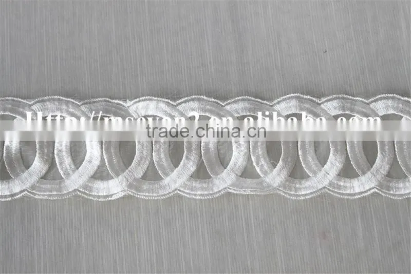 good sale circle pattern silk white polyester embroidery lace for clothing