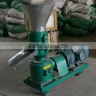 high quality animal feed pellet machine//Alfalfa Pellet and Wheat Straw Animal Feed Pellet// 0086-15838059105