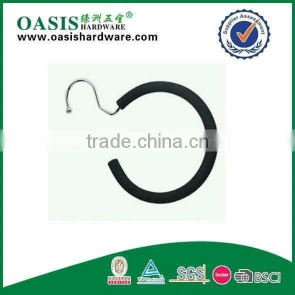Circular Briefs Hanger