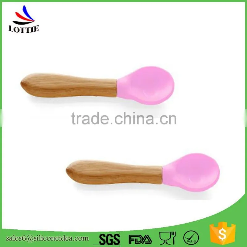 FDA food grade safe Eco-friendly baby silicone spoon with wooden