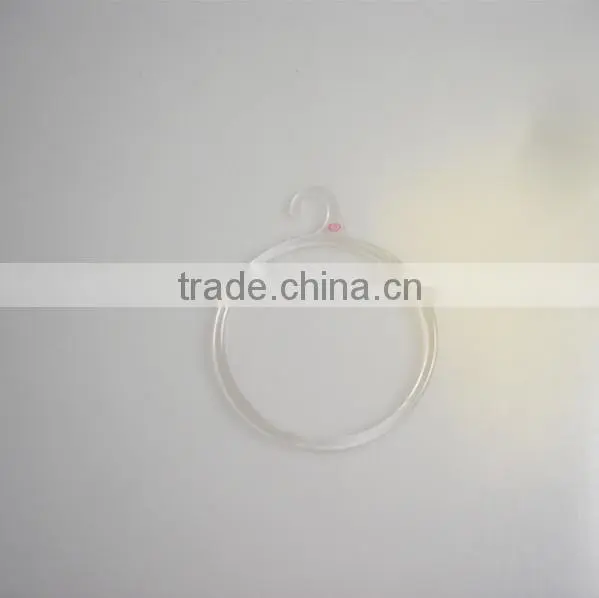 LM454 Retail Scarf Hangers Plastic