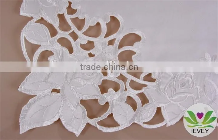hot-sale white hand embroidery tablecloth hotel table cloth/table cover/napkin/wholesale tablecloth