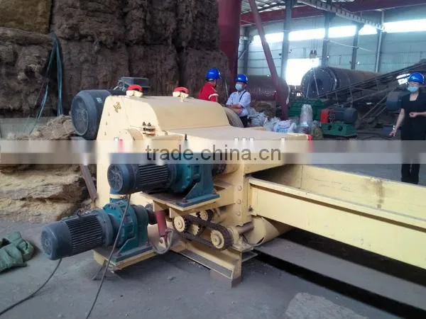 wood chips grinding chopping machine