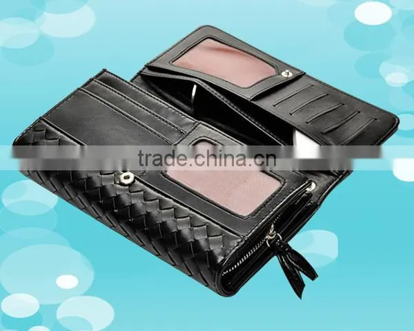 New arrival fashion and elegant ladies leather clutch purse with woven pattern design