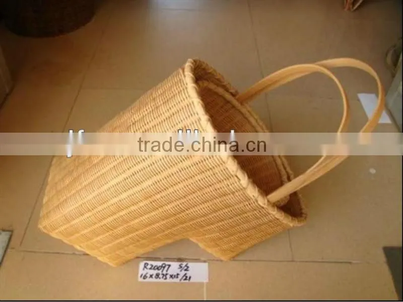 Handmade weaving hot sale Honey colour wood chip basket
