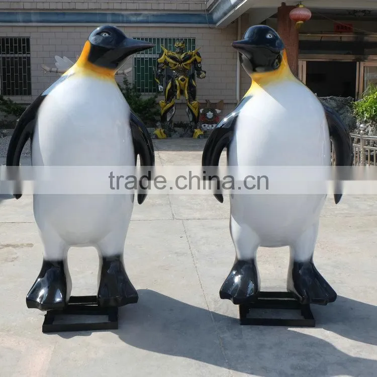 Fiberglass penguins figure for movie cartoon