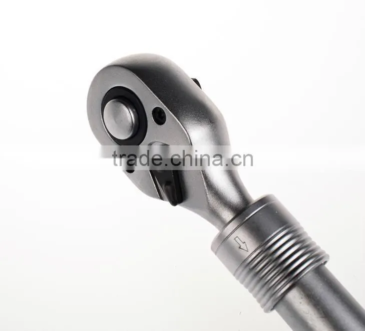 High Quality Universal Hand Tool Manual Socket Ratchet Wrench