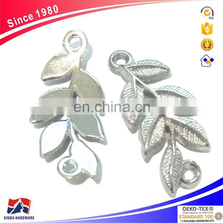 Manufacturer low - price custom gold insignia sewing pin