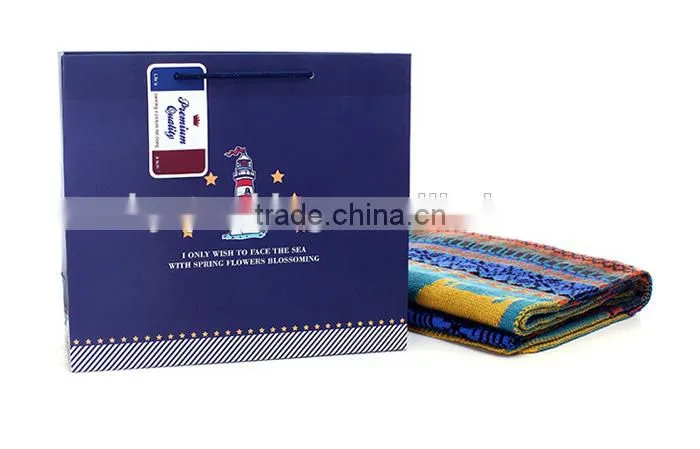 Wholesale brown kraft paper christmas gift bag in China