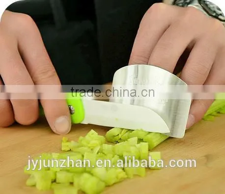 Kitchen Stainless Steel chop safe finger guard , cutting guard , safe slice,teel Finger Hand Protector Guard