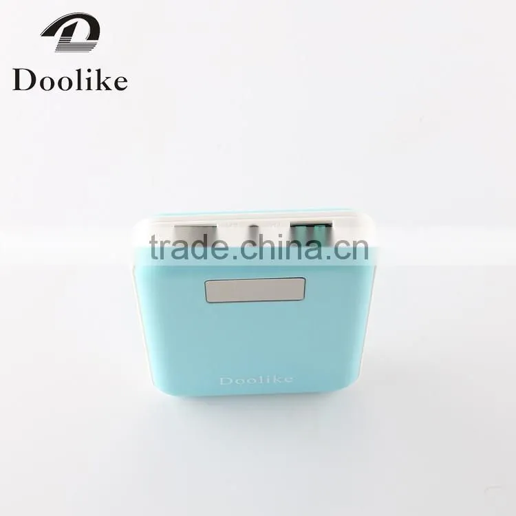 Doolike newest design led flashlight dual usb new power bank 8000mah