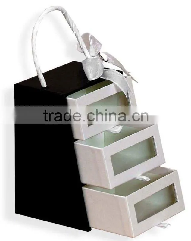Paper gift box with PVC window